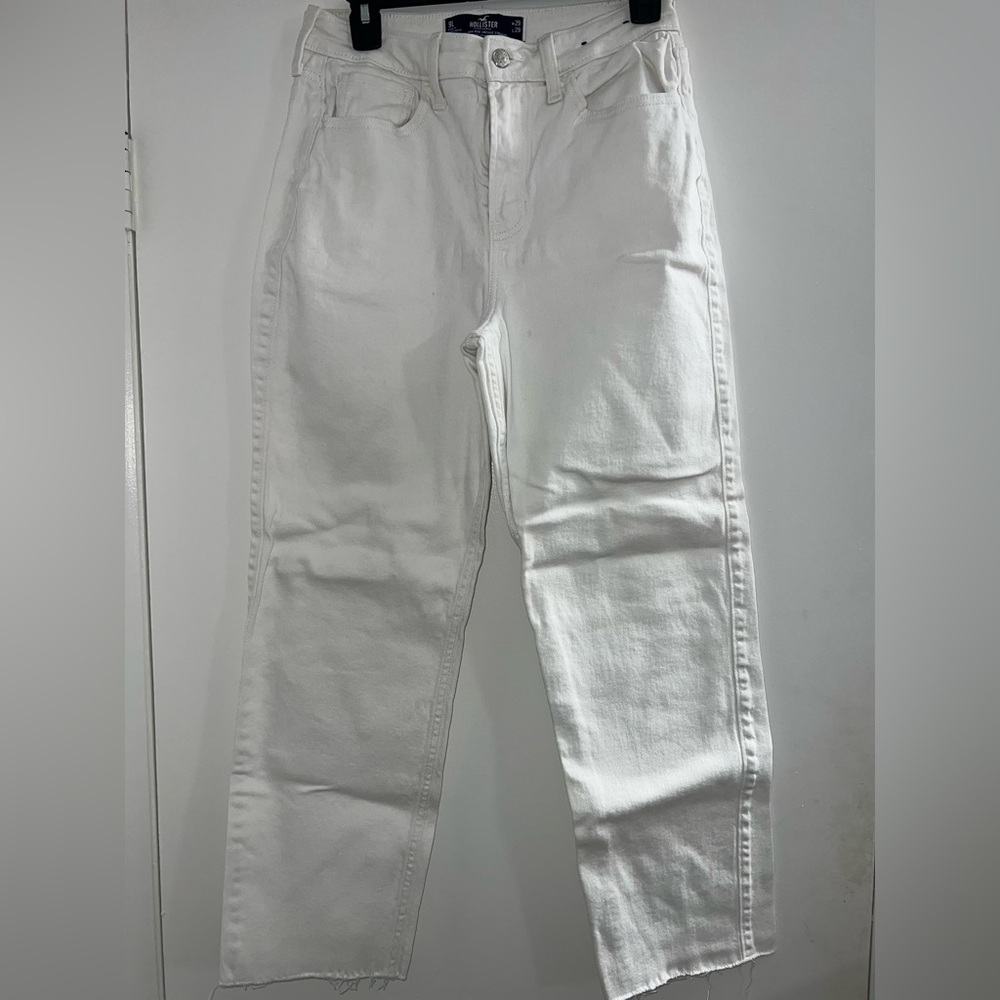 Holister White Denim Jeans ULTRA HIGH-RISE VINTAGE STRAIGHT- vintage stretch